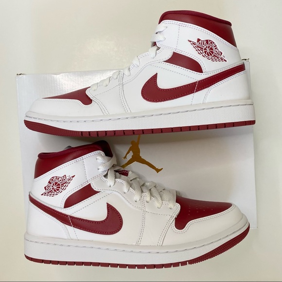 NEW Air Jordan Mid Reverse White